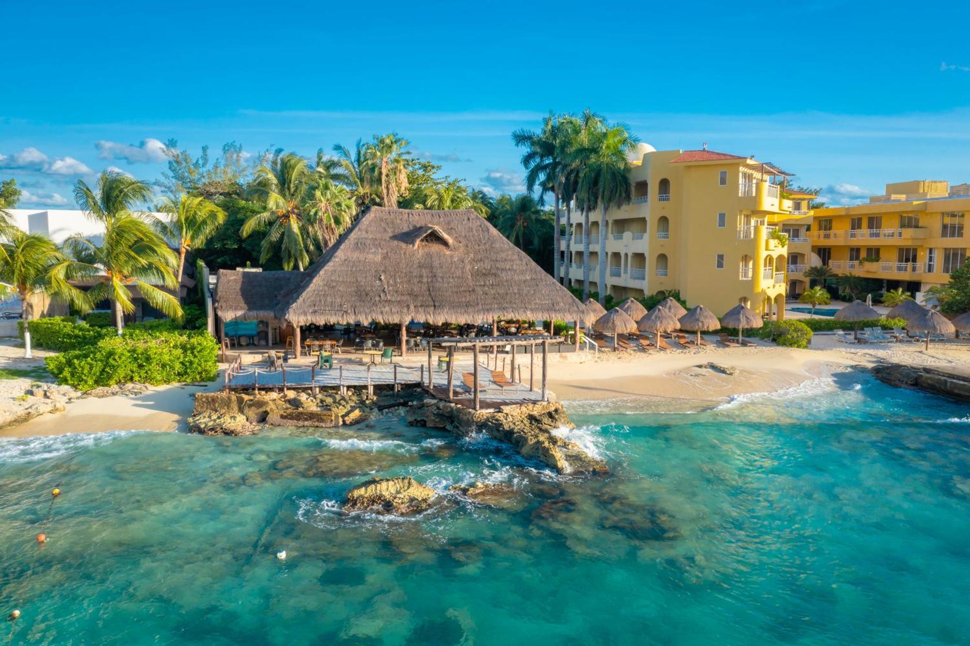 Playa Azul Cozumel Hotel Exterior photo