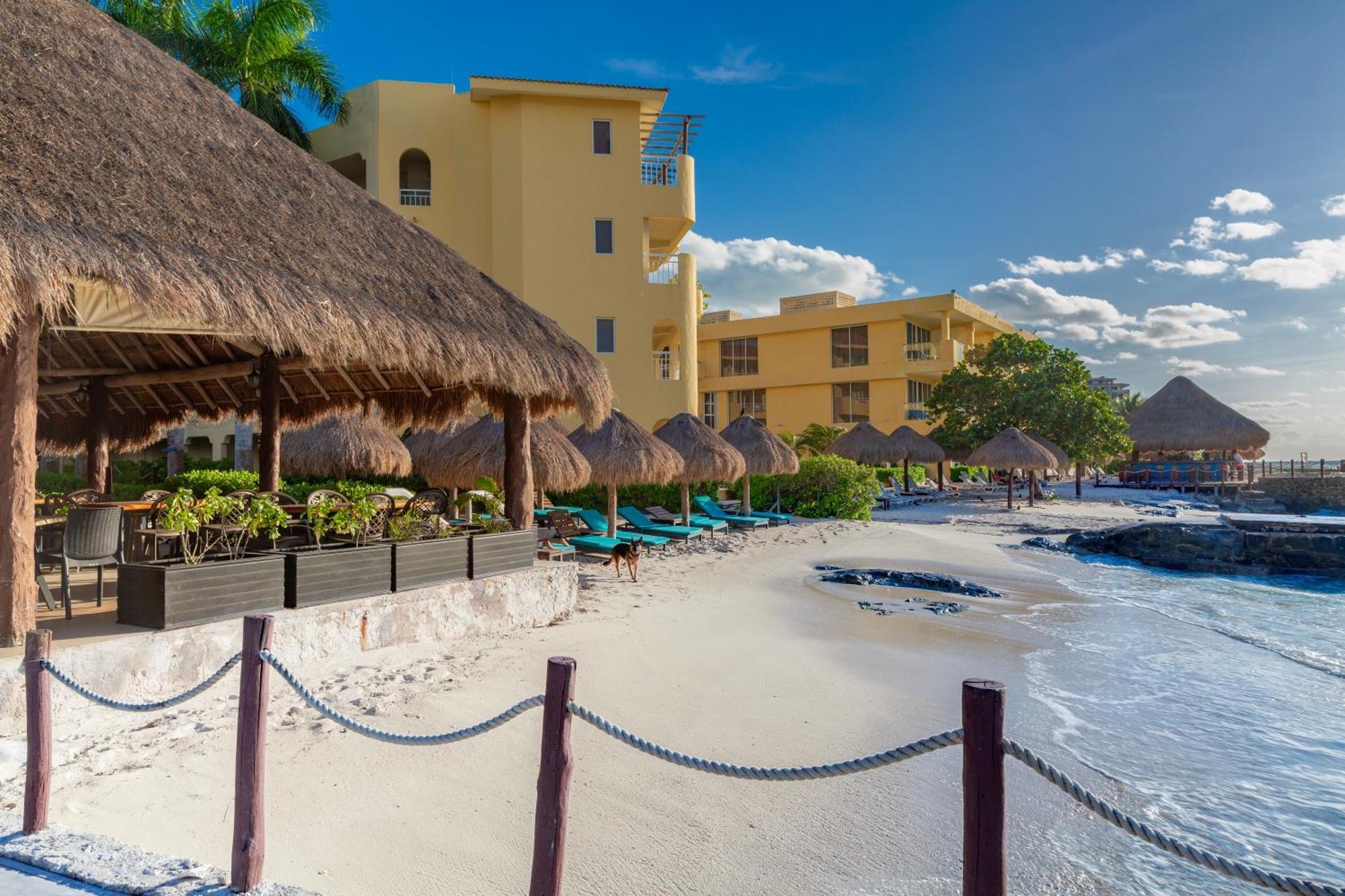 Playa Azul Cozumel Hotel Exterior photo