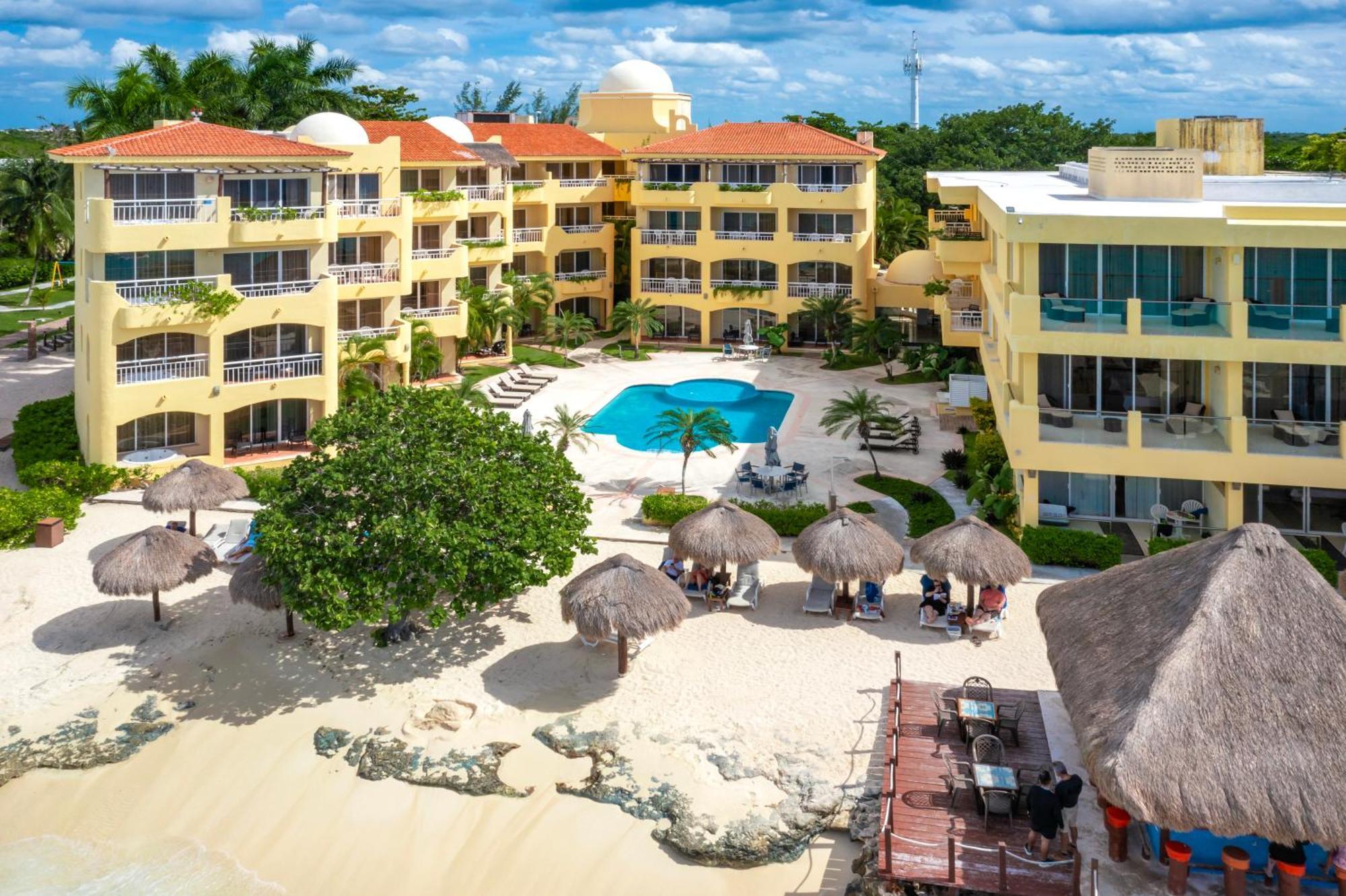 Playa Azul Cozumel Hotel Exterior photo